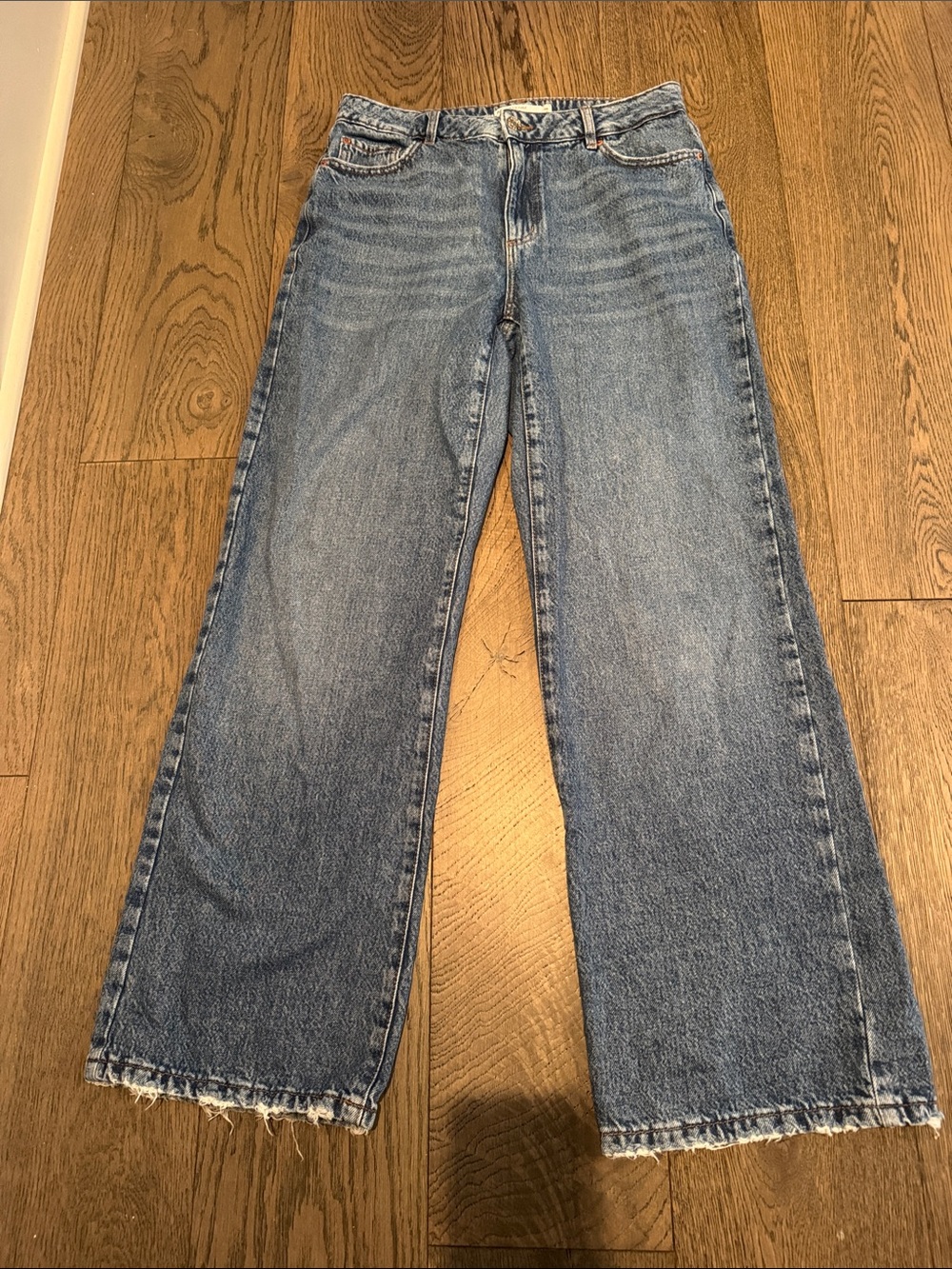 Garage High-Rise Wide Leg Jeans in Light Blue Wash
